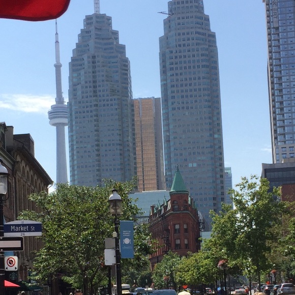 Meet your Posher, Erin - Picture 1 of 1